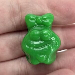 1996 Gogo's Crazy Bones Classic Green Miss Froggy Character Toy Collectible #60